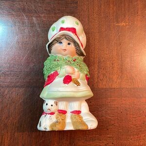 American Greeting 1983 Strawberry Shortcake Potpourri Figurine